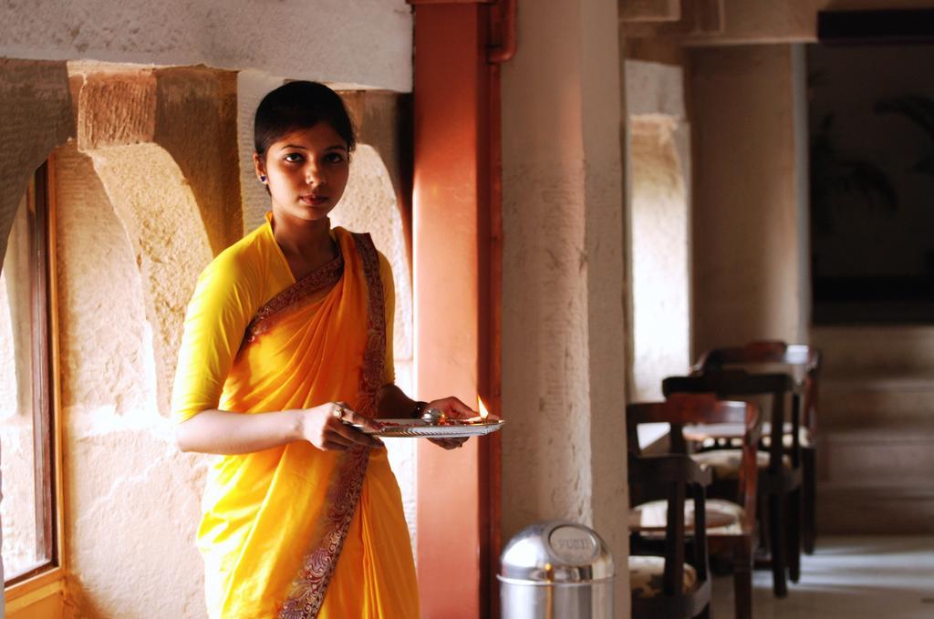 Guleria Kothi at Ganges Hotel Varanasi Bagian luar foto