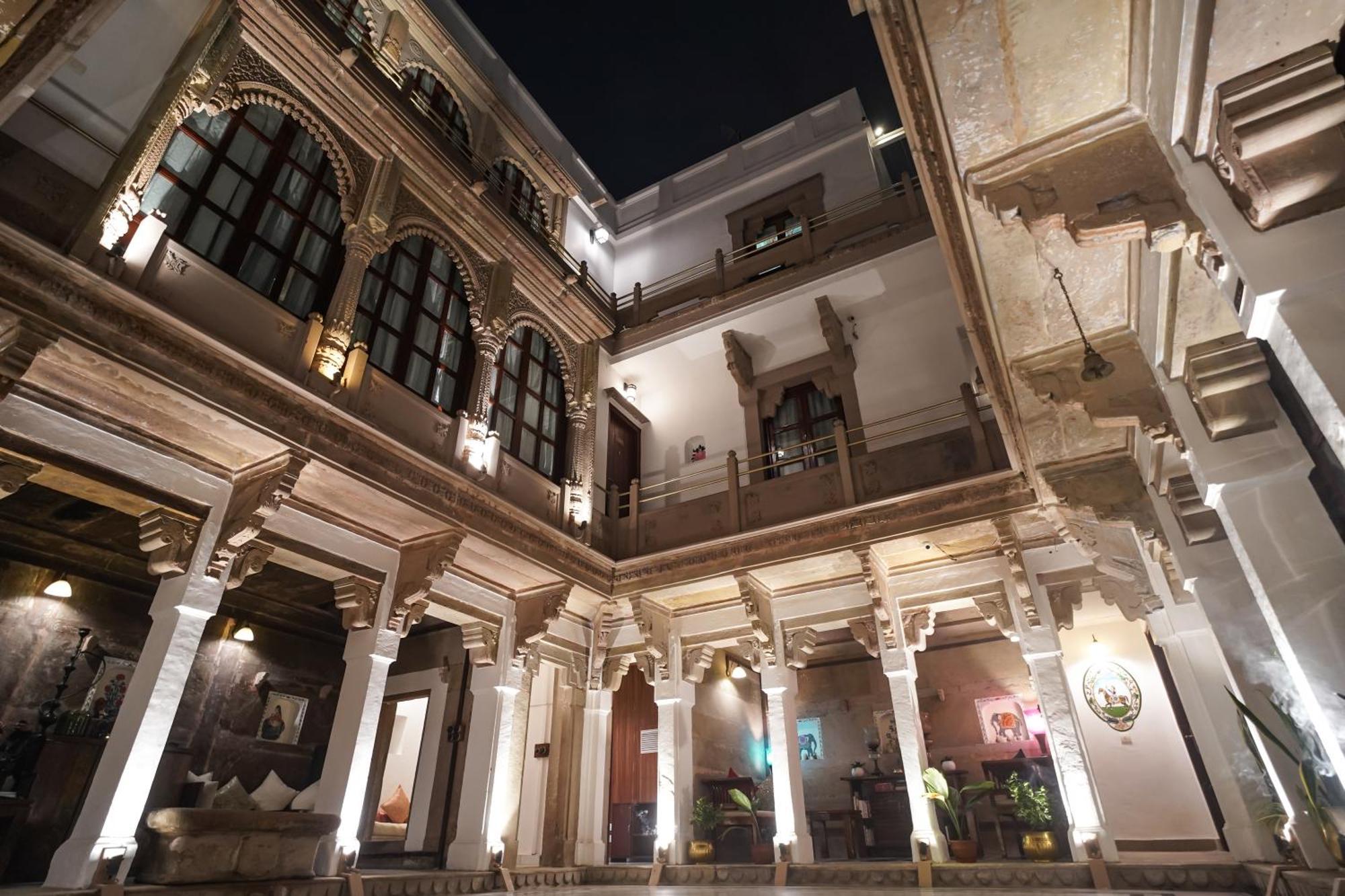 Guleria Kothi at Ganges Hotel Varanasi Bagian luar foto