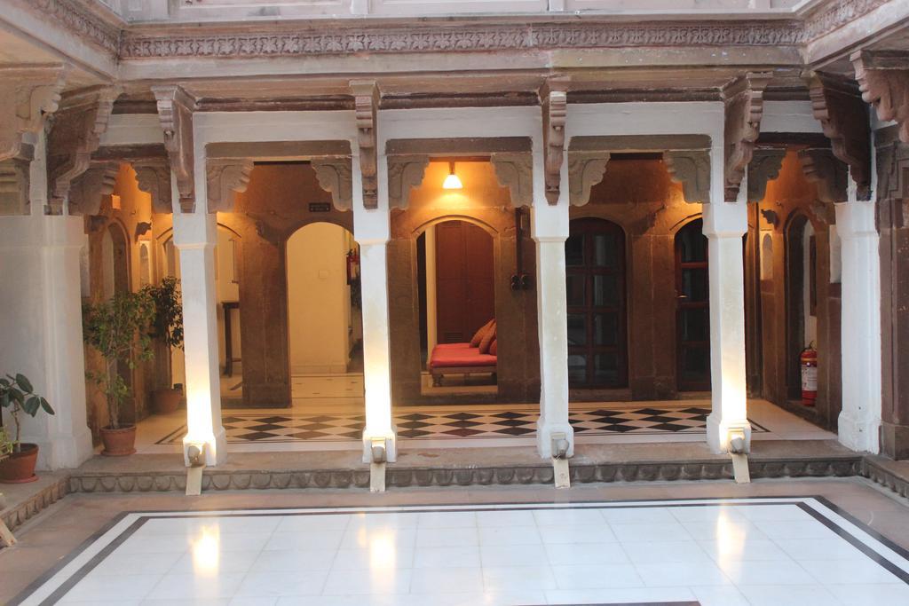 Guleria Kothi at Ganges Hotel Varanasi Bagian luar foto