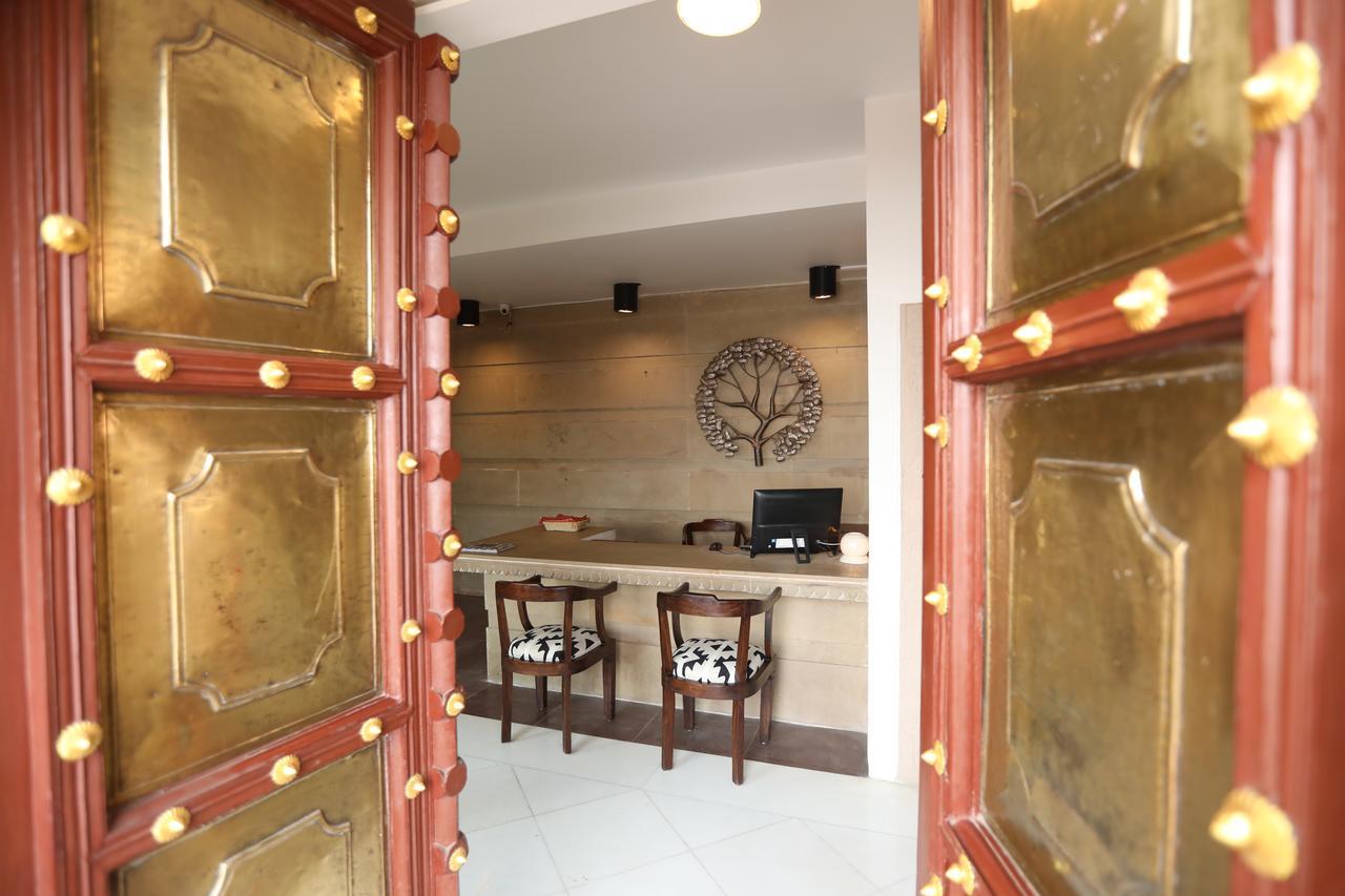 Guleria Kothi at Ganges Hotel Varanasi Bagian luar foto